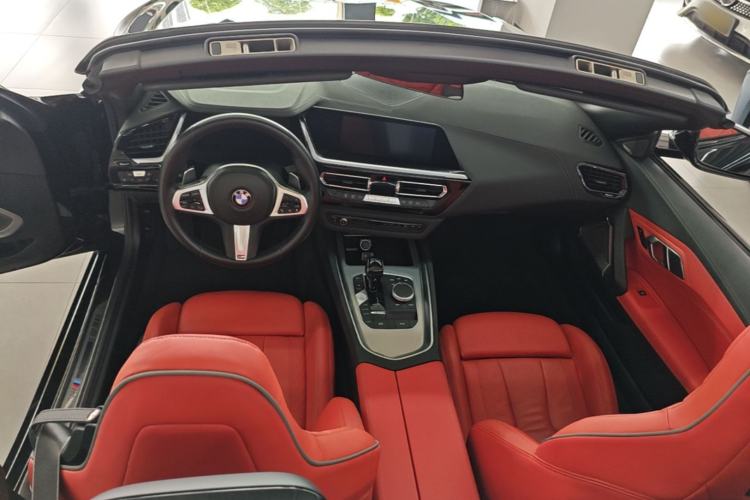 Used BMW Z4 2019 sDrive 25i M Sport Night Edition package Headliner
