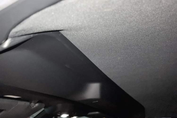 Used BMW Z4 2019 sDrive 25i M Sport Package Headliner