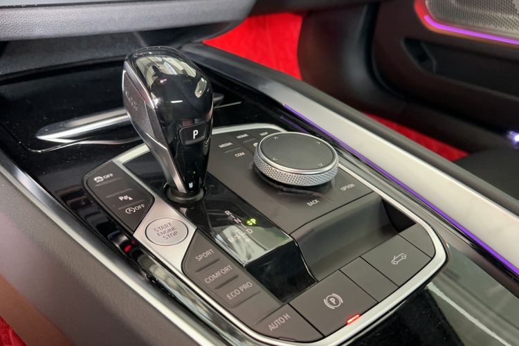 Used BMW Z4 2019 sDrive 25i M Sport Package Interior 3