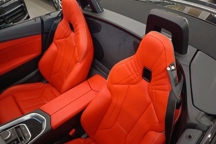 Used BMW Z4 2019 sDrive 25i M Sport Package Interior 4