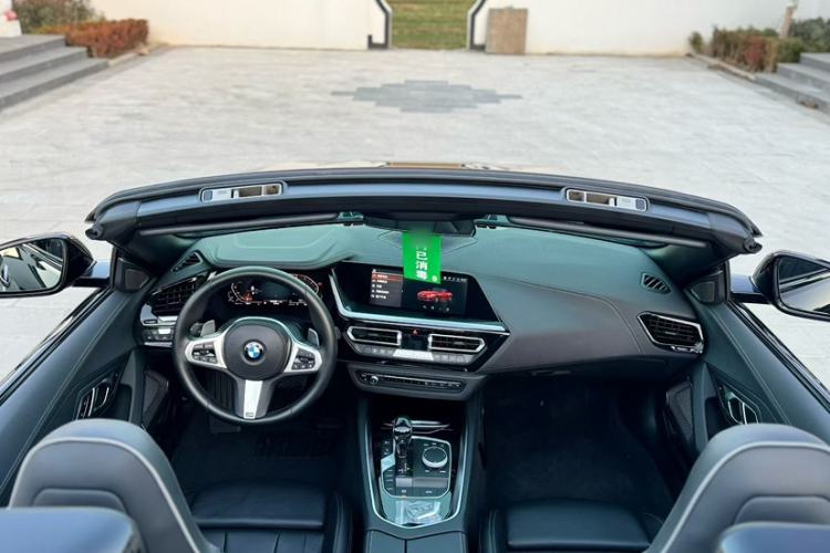Used BMW Z4 2019 sDrive 25i M Sport Package Interior 5