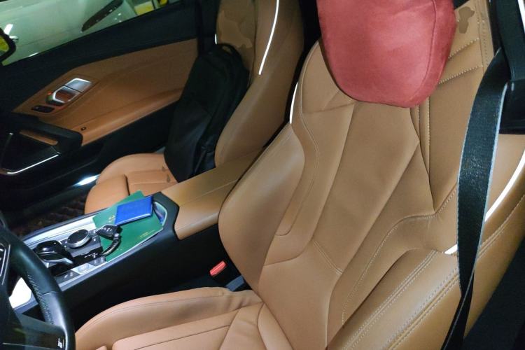 Used BMW Z4 2019 sDrive 25i M Sport Night Edition package Left Front Seat