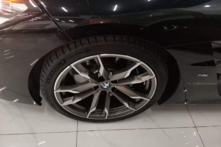 Used BMW Z4 2019 M40i M Sport Performance Edition Left Front Wheel Hub