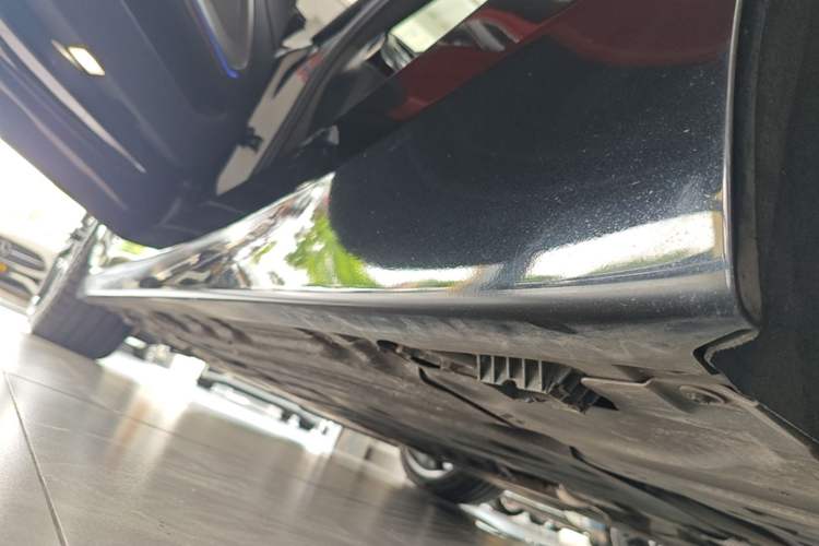Used BMW Z4 2019 sDrive 25i M Sport Night Edition package Left Side Sill