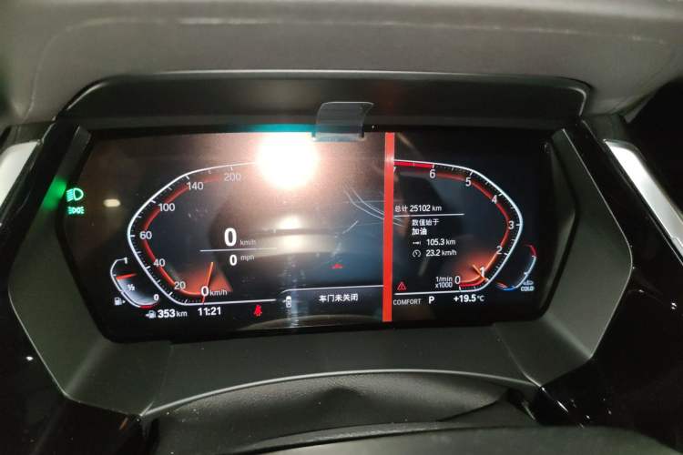Used BMW Z4 2019 sDrive 25i M Sport Night Edition package Odometer Close Up
