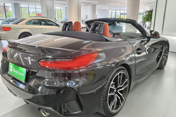 Used BMW Z4 2019 sDrive 25i M Sport Package Rear Right 45 Deg