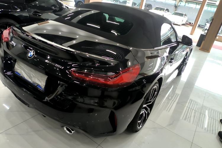 Used BMW Z4 2019 sDrive 25i M Sport Package Rear Right 45 Deg