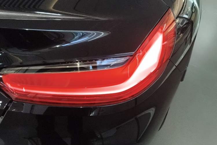 Used BMW Z4 2019 sDrive 25i M Sport Package Right Rear Taillight