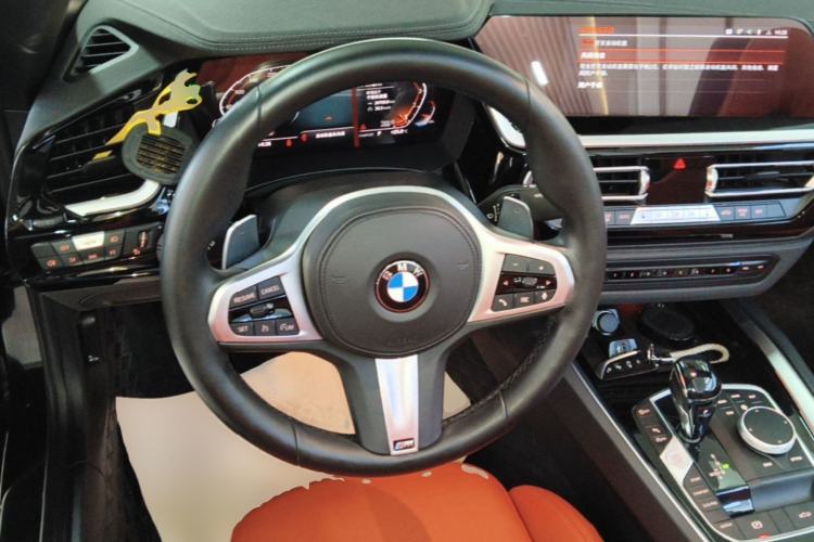 Used BMW Z4 2019 sDrive 25i M Sport Package Steering Wheel