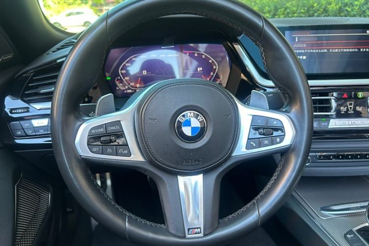 Used BMW Z4 2019 M40i M Sport Performance Edition Steering Wheel