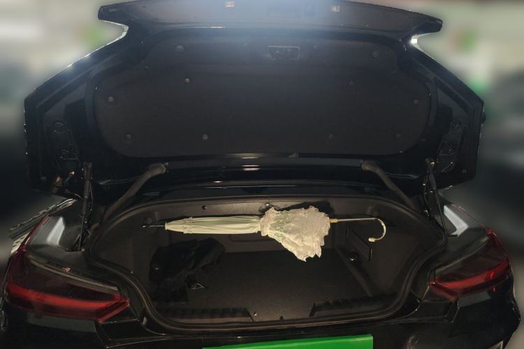 Used BMW Z4 2019 sDrive 25i M Sport Night Edition package Trunk