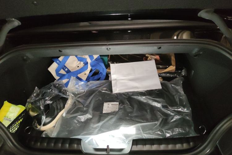 Used BMW Z4 2019 sDrive 25i M Sport Night Edition package Trunk