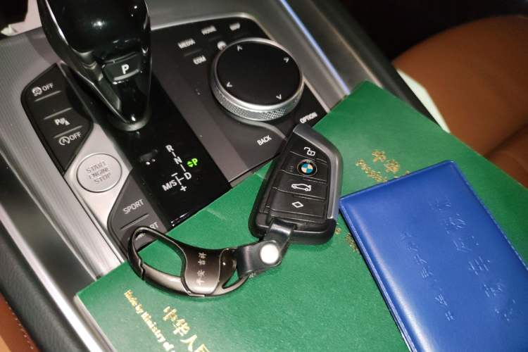 Used BMW Z4 2019 sDrive 25i M Sport Night Edition package Vehicle Key