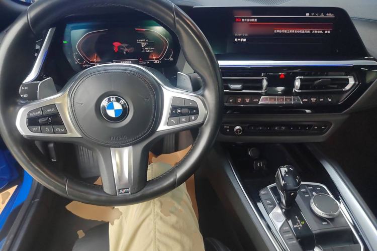 Used BMW Z4 2019 sDrive 25i M Sport Package Center Console