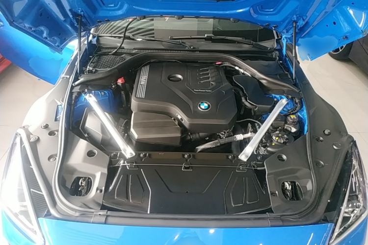 Used BMW Z4 2019 sDrive 25i M Sport Package Engine Bay