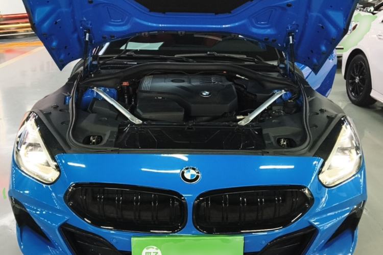 Used BMW Z4 2019 sDrive 25i M Sport Night Edition package Engine Bay