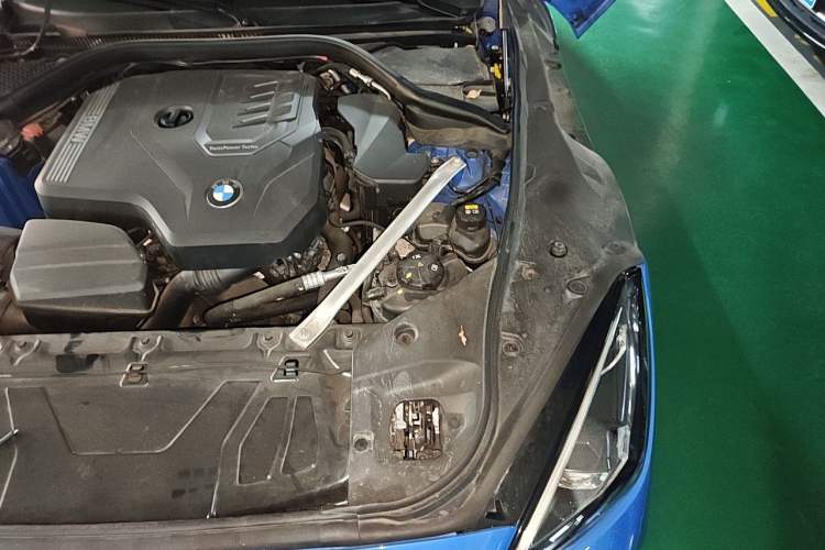 Used BMW Z4 2019 sDrive 25i M Sport Package Engine Bay Left