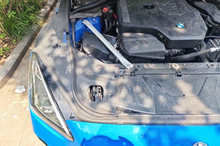 Used BMW Z4 2019 sDrive 25i M Sport Package Engine Bay Right