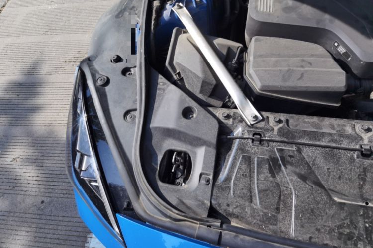 Used BMW Z4 2019 sDrive 25i M Sport Package Engine Bay Right