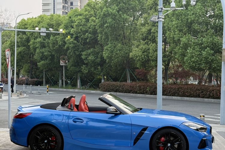 Used BMW Z4 2019 sDrive 25i M Sport Night Edition package Exterior 2
