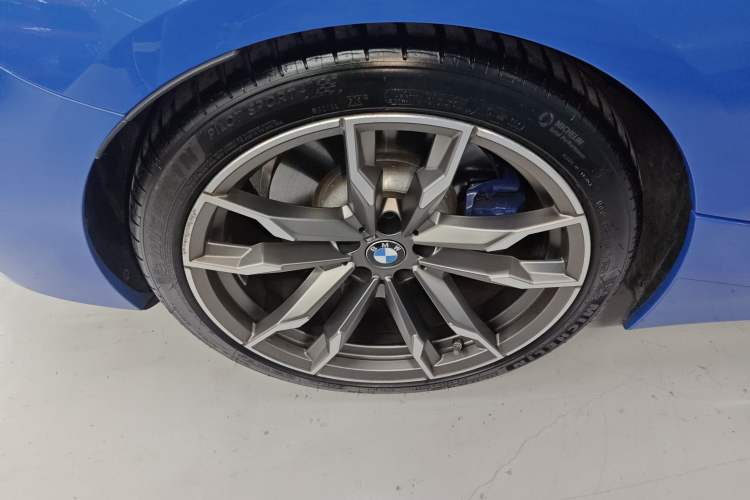 Used BMW Z4 2019 M40i M Sport Performance Edition Exterior 8