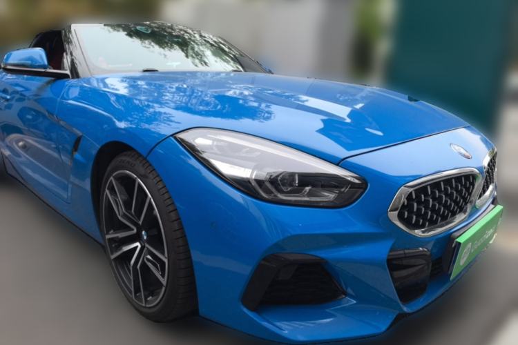 Used BMW Z4 2019 sDrive 25i M Sport Package Front Right 45 Deg