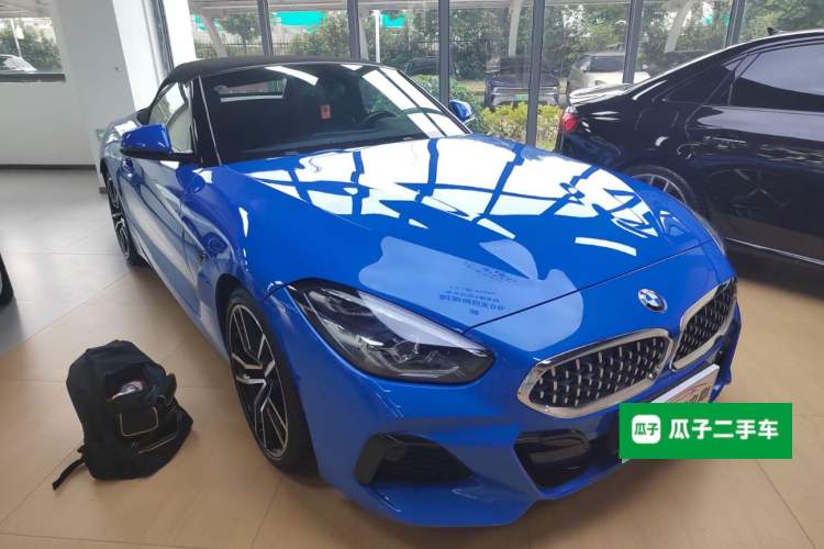 Used BMW Z4 2019 sDrive 25i M Sport Package Front Right 45 Deg