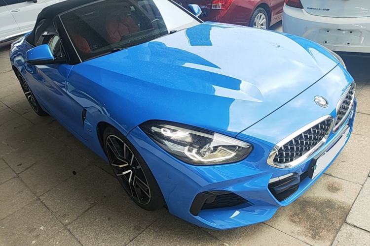 Used BMW Z4 2019 sDrive 25i M Sport Package Front Right 45 Deg