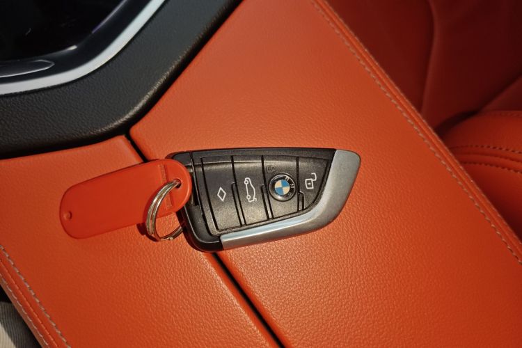 Used BMW Z4 2019 M40i M Sport Performance Edition Interior 1