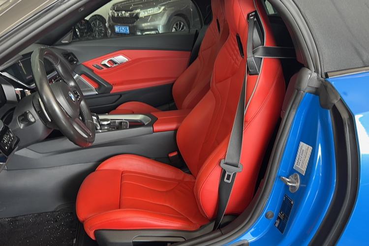 Used BMW Z4 2019 sDrive 25i M Sport Package Interior 1