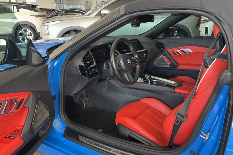 Used BMW Z4 2019 sDrive 25i M Sport Package Interior 2