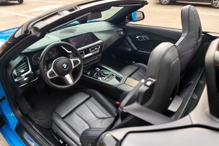 Used BMW Z4 2019 sDrive 25i M Sport Package Interior 2