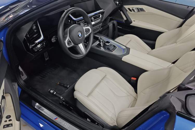 Used BMW Z4 2019 M40i M Sport Performance Edition Left Front Seat