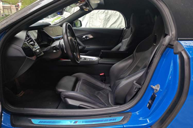 Used BMW Z4 2019 sDrive 25i M Sport Package Left Front Seat