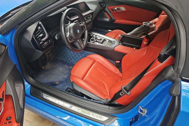 Used BMW Z4 2019 sDrive 25i M Sport Package Left Front Seat