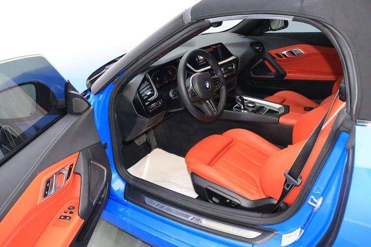 Used BMW Z4 2019 sDrive 25i M Sport Package Left Front Seat