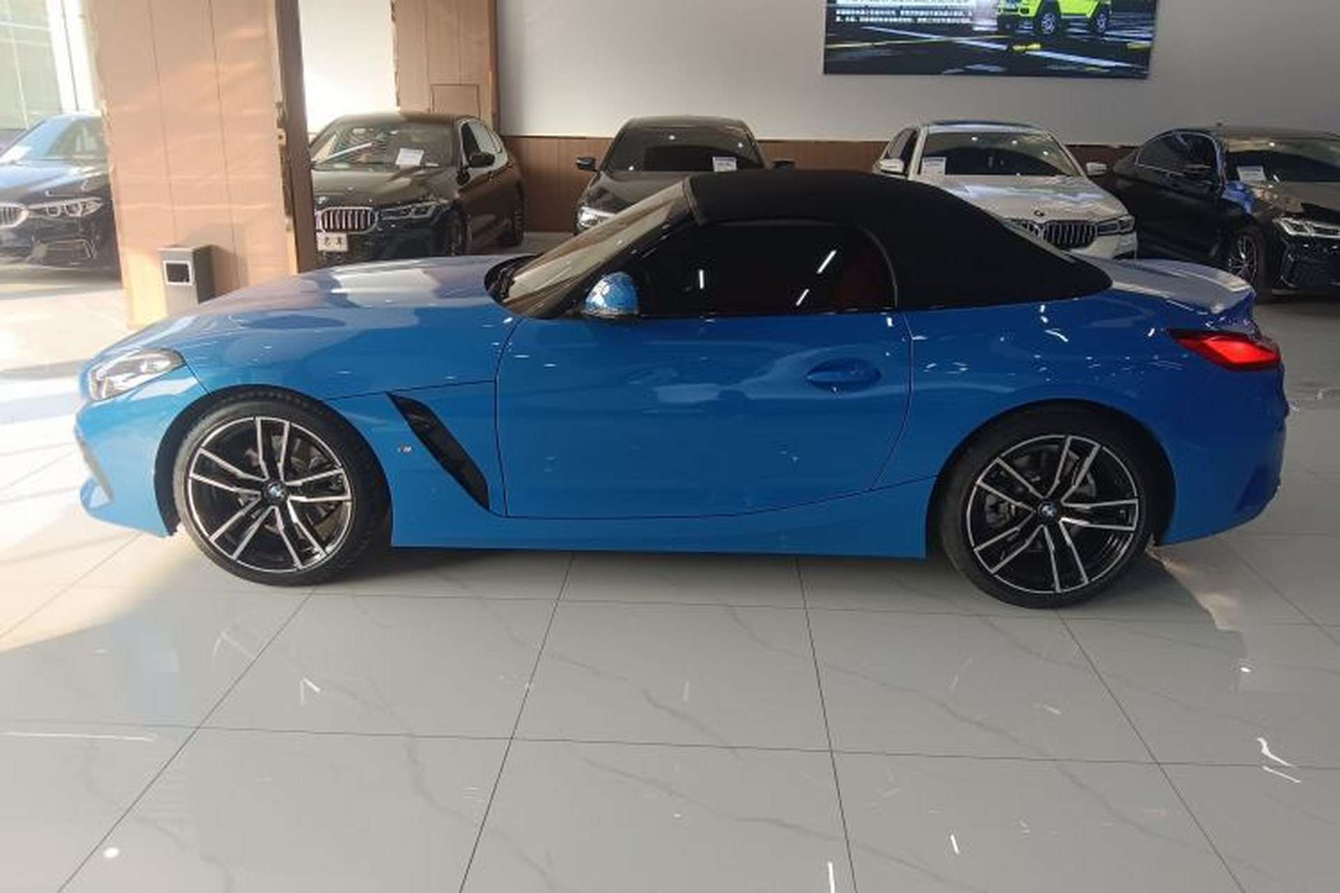 Used BMW Z4 2019 sDrive 25i M Sport Package Left Side