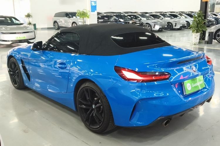 Used BMW Z4 2019 sDrive 25i M Sport Night Edition package Rear Left 45 Deg