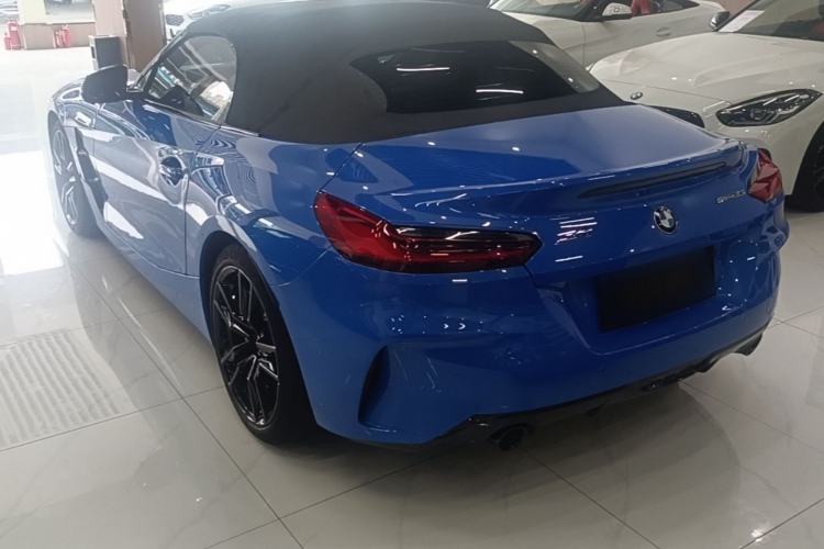 Used BMW Z4 2019 sDrive 25i M Sport Night Edition package Rear Left 45 Deg