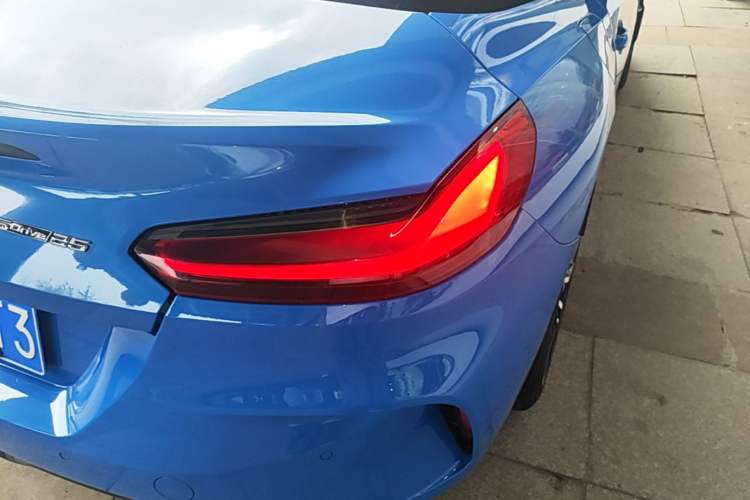 Used BMW Z4 2019 sDrive 25i M Sport Package Right Rear Taillight