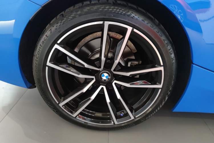 Used BMW Z4 2019 sDrive 25i M Sport Package Right Rear Wheel Hub