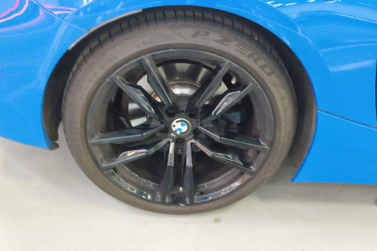 Used BMW Z4 2019 sDrive 25i M Sport Night Edition package Right Rear Wheel Hub