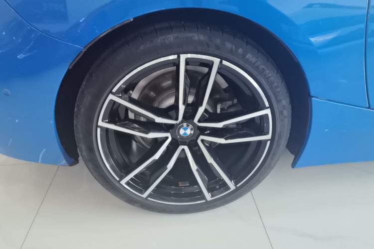 Used BMW Z4 2019 sDrive 25i M Sport Package Right Rear Wheel Hub