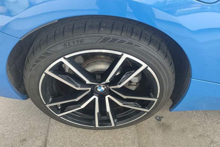 Used BMW Z4 2019 sDrive 25i M Sport Package Right Rear Wheel Hub