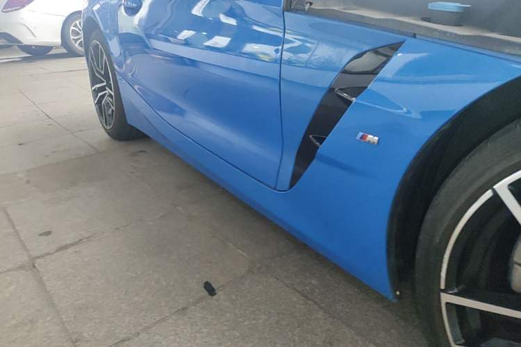 Used BMW Z4 2019 sDrive 25i M Sport Package Right Side Sill
