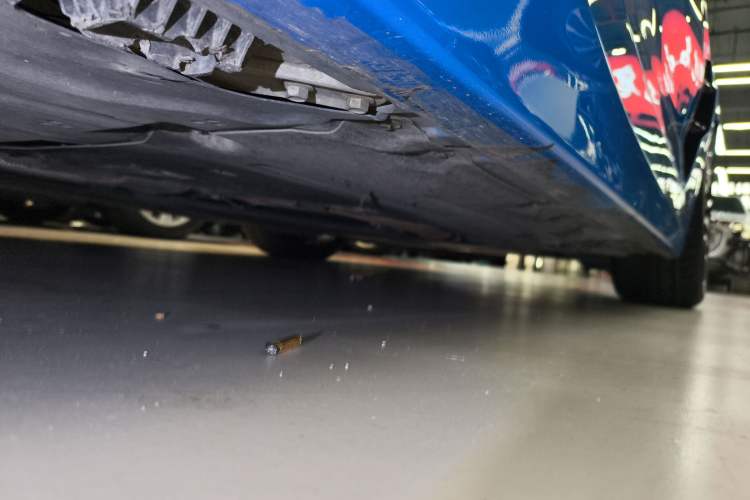 Used BMW Z4 2019 sDrive 25i M Sport Package Right Side Sill