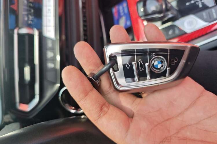 Used BMW Z4 2019 sDrive 25i M Sport Package Vehicle Key