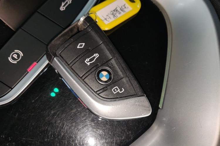 Used BMW Z4 2019 sDrive 25i M Sport Night Edition package Vehicle Key
