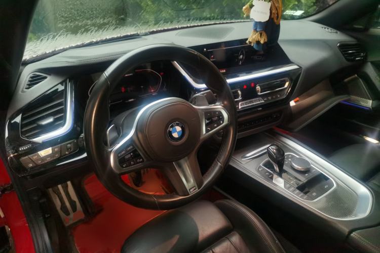 Used BMW Z4 2019 M40i M Sport Performance Edition Interior 2