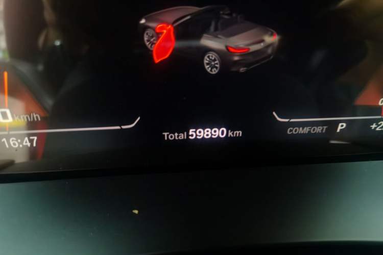 Used BMW Z4 2019 M40i M Sport Performance Edition Odometer Close Up